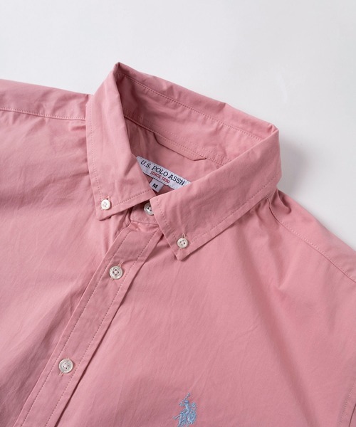 U.S. POLO ASSN.（ユーエスポロアッスン）の「【80】【U.S. POLO ASSN./ユーエスポロアッスン】ツイルピーチ ボタンダウンシャツ/オーバーサイズ/ロゴ刺繍/長袖/綿100%/羽織/BD/トラッド/アメカジ/ユニセックス/レディース/メンズ（シャツ/ブラウス・メンズ・オリーブ/ピンク/ブルー/オフホワイト/ネイビー/ベージュ・M/L/XL）」の8枚目の写真