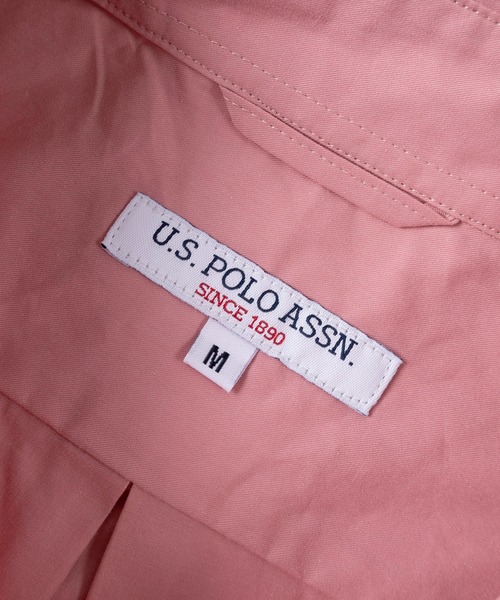 U.S. POLO ASSN.（ユーエスポロアッスン）の「【80】【U.S. POLO ASSN./ユーエスポロアッスン】ツイルピーチ ボタンダウンシャツ/オーバーサイズ/ロゴ刺繍/長袖/綿100%/羽織/BD/トラッド/アメカジ/ユニセックス/レディース/メンズ（シャツ/ブラウス・メンズ・オリーブ/ピンク/ブルー/オフホワイト/ネイビー/ベージュ・M/L/XL）」の9枚目の写真