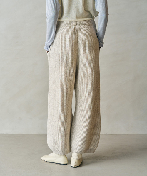 UNFIL(アンフィル)の「UNFIL アンフィル / woolen cotton & silk nep wool tweed-knit pants 混紡コットンシルクツイードニットパンツ / WXFL-UW126(その他パンツ・レディース・グレイッシュベージュ・1)」の3枚目の写真
