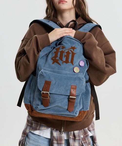 HOODHOOD(フッドフッド)の「ブークレ アップリケ コーデュロイ バックパック ダストブルー(バックパック/リュック・レディース・その他・FREE)」の3枚目の写真