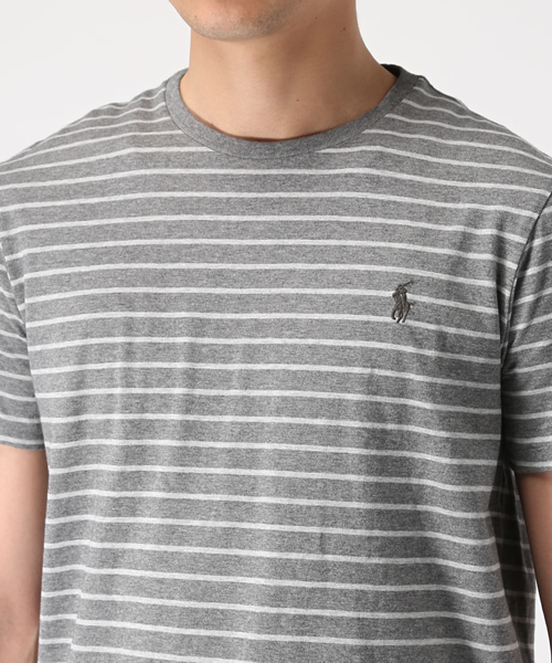 POLO RALPH LAUREN（ポロ ラルフ ローレン）の「カスタムフィット ストライプド Tシャツ（Tシャツ/カットソー・メンズ・ライトブルー/ネイビー/グレー/ブラック系その他・MEDIUM/XX-LARGE/X-LARGE/X-SMALL/LARGE/SMALL）」の7枚目の写真