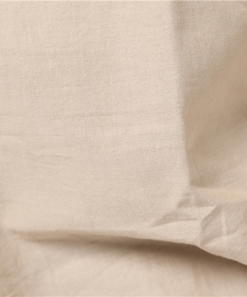 Live in comfort（リブインコンフォート）の「リブ　イン　コンフォート　コットン素材が心地よい華やか刺しゅうの大人プルオーバー　　（シャツ/ブラウス・レディース・ベージュ/キャメル/ネイビー・LARGE/X-LARGE/XX-LARGE/MEDIUM/SMALL）」の7枚目の写真