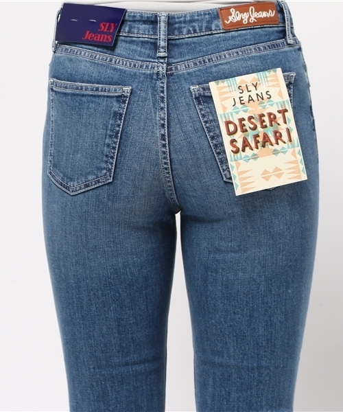 SLY（スライ）の「LARCH CRASH JW ANKLE SLIM-B（デニムパンツ・レディース・ブルー・25inch/23inch/24inch/26inch/27inch）」の6枚目の写真