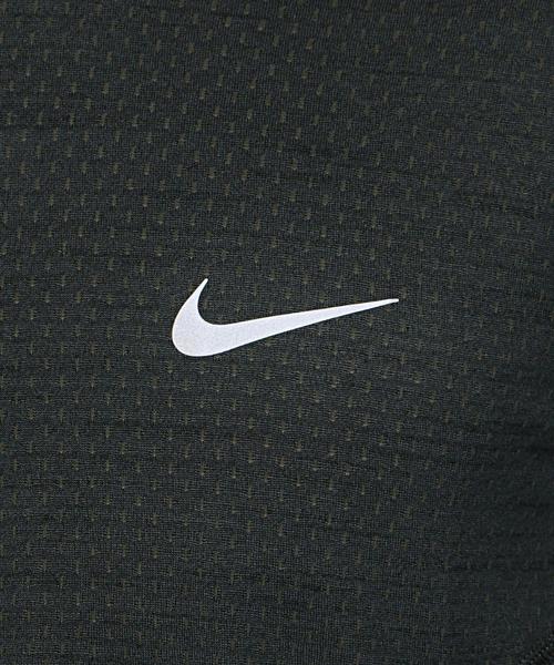 NIKE（ナイキ）の「NIKE（ナイキ） DRI-FIT クールマイラーS/S トップ（Tシャツ/カットソー・メンズ・ブラック・SMALL/X-LARGE/MEDIUM/LARGE）」の7枚目の写真