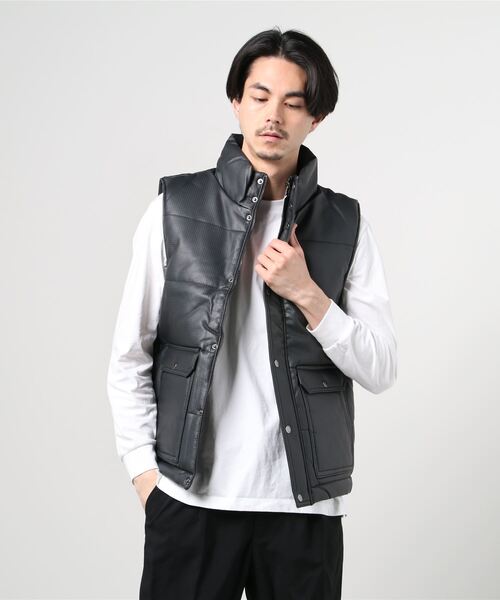 THE CASUAL(カジュアル)の「総柄PUスタンド中綿ベスト(その他アウター・メンズ・キナリ/ネイビー/チャコール/ブラック・L/XL/M)」の3枚目の写真