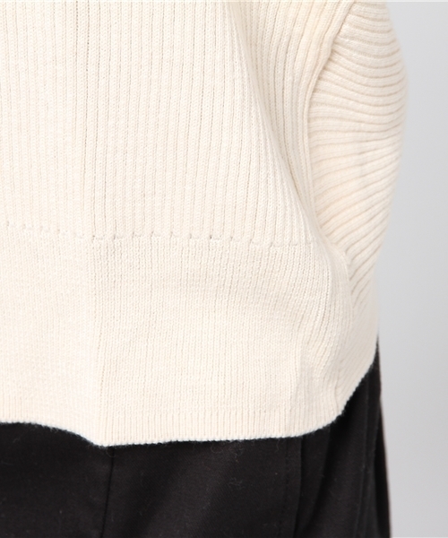 archives（アルシーヴ）の「BACKねじりVネックプルオーバー（ニット/セーター・レディース・イエロー/オフホワイト/グレー/レッド・MEDIUM）」の10枚目の写真