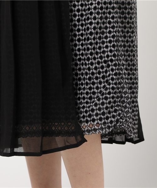 merlot plus（メルロープリュス）の「ハニカムレースワンピース5805（ワンピース・レディース・ブルー/アイボリー/ブラック・FREE）」の11枚目の写真