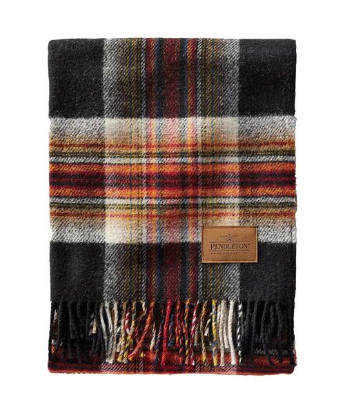 PENDLETON（ペンドルトン）の「PENDLETON ペンドルトン モーターローブ With レザーキャリア ZC333（ブランケット・レディース・グレー系その他/ブルー系その他/レッド系その他/グレー系その他2/グレー系その他3/レッド系その他2/グリーン系その他/イエロー系その他/B/D/C/A/G/E/F/K/L/H/I/J/M/P/Q/O/N・FREE）」の5枚目の写真