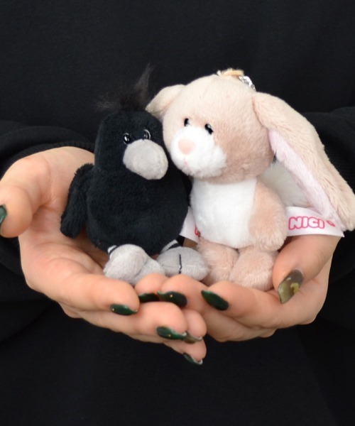 nici（ニキ）の「NICI キーリング/カラス シルビオ 10cm（キーホルダー・レディース・ブラック・ONE SIZE）」の4枚目の写真