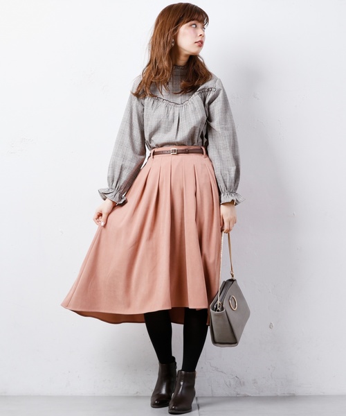 natural couture(ナチュラルクチュール)の「グレンチェック スタンドフリルブラウス(シャツ/ブラウス・レディース・オフホワイト/グレー/ベージュ・FREE)」の11枚目の写真