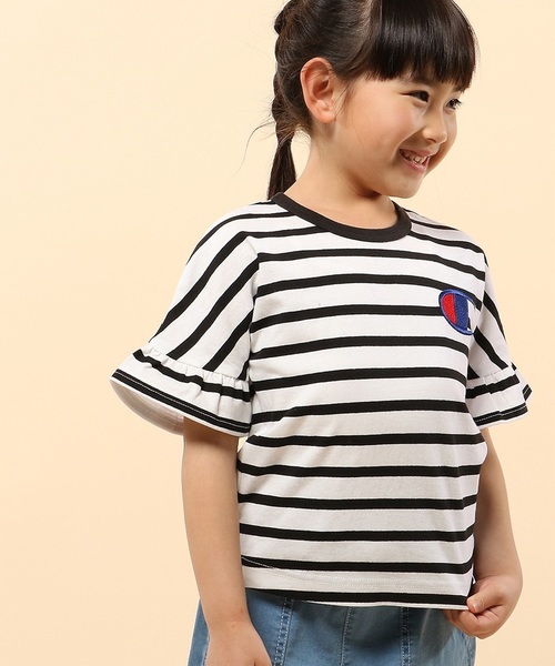 Champion(チャンピオン)の「【Champion】フレアスリーブ刺繍Tシャツ(Tシャツ/カットソー・キッズ・グレー/ピンク/ブラック/ホワイト/ホワイト×ブラック・140/100/120/110/130)」の3枚目の写真