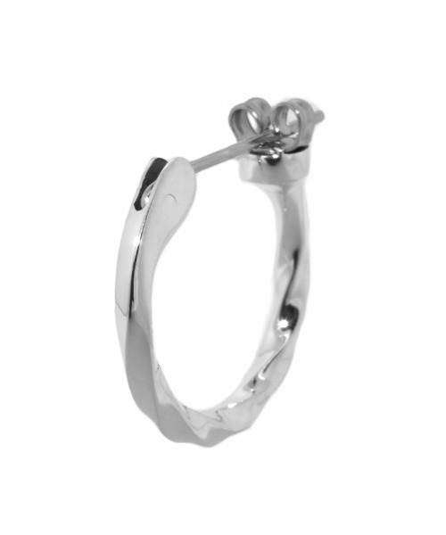 LION HEART（ライオンハート）の「“for Gift”クロッシングピアス（ツイスト）/シルバー925【LION HEART / ライオンハート】（ピアス（片耳用）・メンズ・シルバー系その他3/ブラック系その他3/ブラック系その他2/シルバー系その他2/ブラック系その他/シルバー系その他・L/M/S）」の9枚目の写真