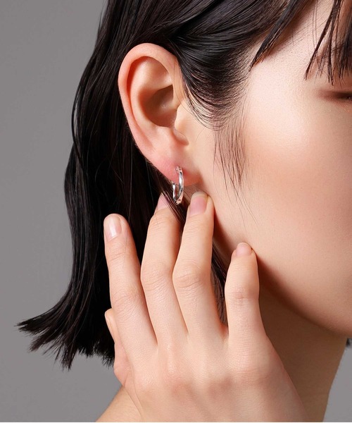 LION HEART（ライオンハート）の「“for Gift”クロッシングピアス（ツイスト）/シルバー925【LION HEART / ライオンハート】（ピアス（片耳用）・メンズ・シルバー系その他3/ブラック系その他3/ブラック系その他2/シルバー系その他2/ブラック系その他/シルバー系その他・L/M/S）」の20枚目の写真