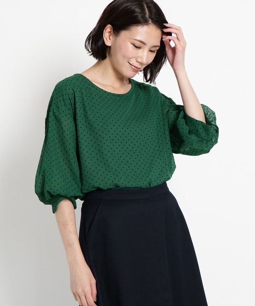 Sunauna(スーナウーナ)の「【洗える】フロッキードット袖コンブラウス(シャツ/ブラウス・レディース・ブラック/グリーン/ボルドー・40/38/34)」の2枚目の写真