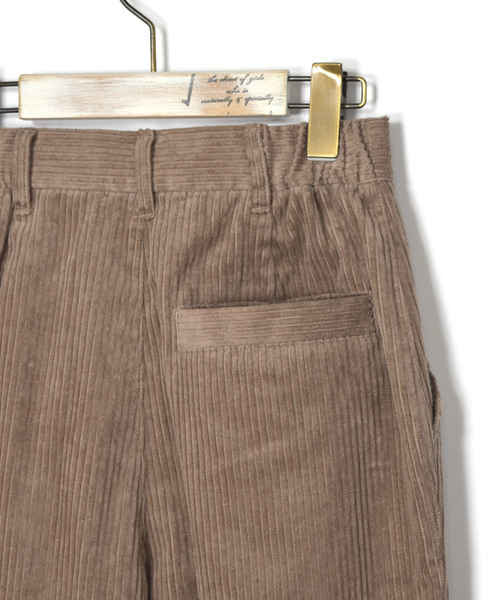 w closet(ダブルクローゼット)の「タック入りペグトップフルレングスパンツ_(その他パンツ・レディース・アイボリー/モカ/ラベンダー・FREE)」の18枚目の写真