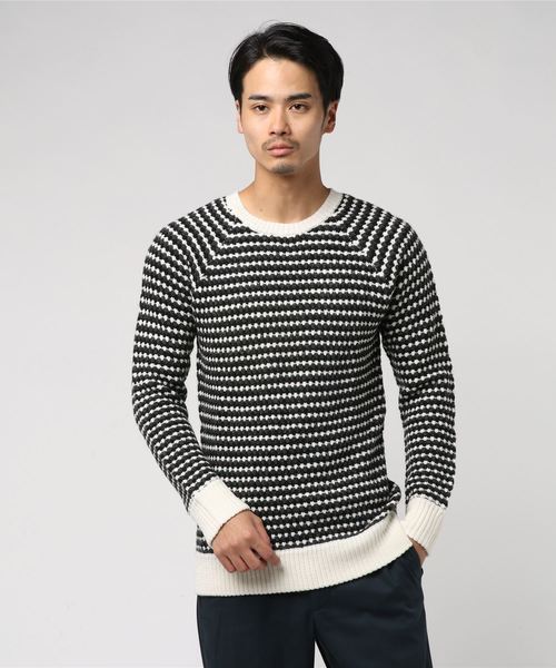 291295＝HOMME（ニーキューイチニーキューゴーオム）の「【291295=HOMME】　5GG 2PLY 段違い畦編みニット（ニット/セーター・メンズ・ホワイト系その他/ブラック系その他・2/3）」の2枚目の写真
