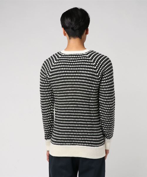 291295＝HOMME（ニーキューイチニーキューゴーオム）の「【291295=HOMME】　5GG 2PLY 段違い畦編みニット（ニット/セーター・メンズ・ホワイト系その他/ブラック系その他・2/3）」の3枚目の写真