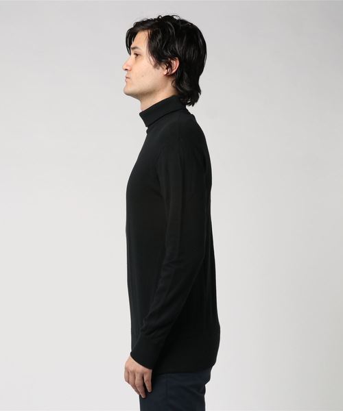 STUDIOUS（ステュディオス）の「コットンハイネックプルオーバー（Tシャツ/カットソー・メンズ・ライトグレー/ブラック・1/2）」の3枚目の写真