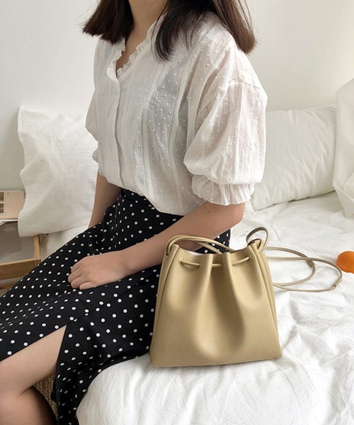 shopnikoniko(ショップニコニコ)の「巾着バッグ(ショルダーバッグ・レディース・ベージュ/キャメル/ブラック/グリーン系その他・フリー)」の11枚目の写真