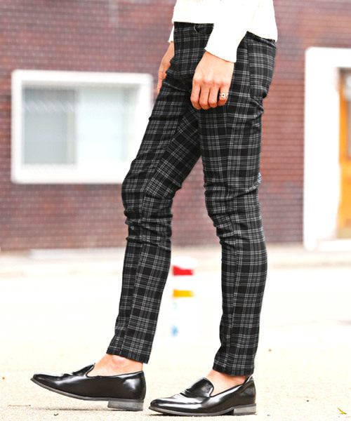 LUXSTYLE(ラグスタイル)の「総柄ツイルストレッチスキニーパンツ(その他パンツ・メンズ・ストライプ/チェック/チャコールグレー・S/M/L/XL)」の4枚目の写真