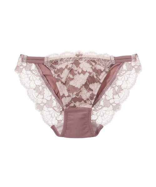 レースでラインが響きにくい、肌触りふんわりショーツ