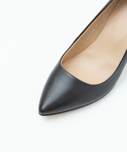 Au BANNISTER（オゥバニスター）の「【販売店舗限定】レザーハイヒールパンプス（パンプス・レディース・ブラック/シルバー/ライトグレー・38/39/36/37/35）」の5枚目の写真