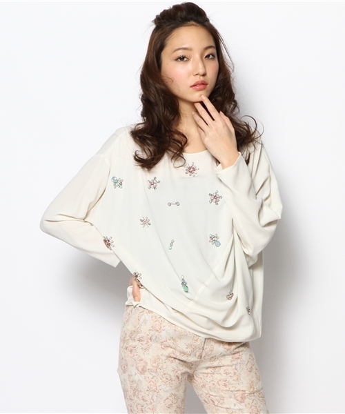 専用 グレースコンチネンタル ビジューTシャツ ロゴビジューニットトップ / GRACE CONTINENTAL | GRACE CONTINENTAL