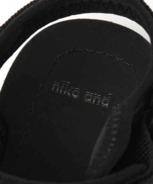 niko and...(ニコアンド)の「オリジナルNベルトサンダル(サンダル・レディース・ホワイト/レッド/ブラック・SMALL/MEDIUM/LARGE)」の17枚目の写真