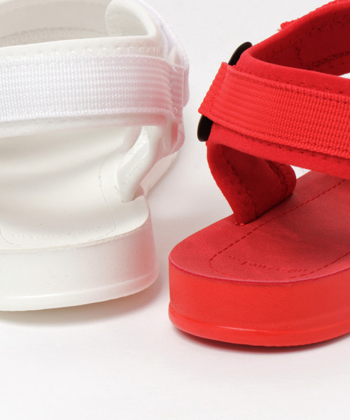 niko and...(ニコアンド)の「オリジナルNベルトサンダル(サンダル・レディース・ホワイト/レッド/ブラック・SMALL/MEDIUM/LARGE)」の20枚目の写真