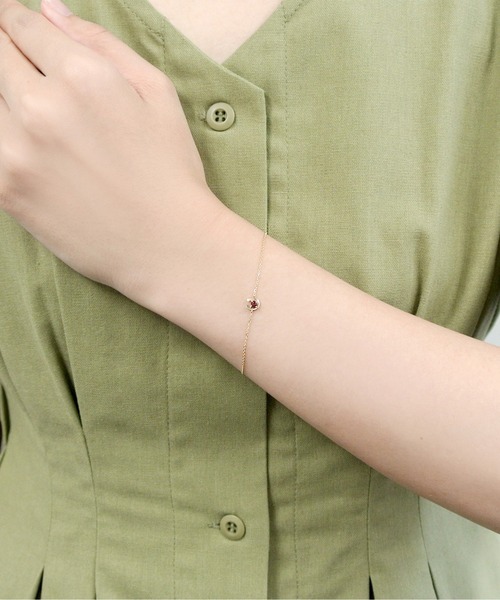 VENDOME AOYAMA(ヴァンドーム青山)の「ホースシュー バースストーン ブレスレット(ブレスレット・レディース・ライトグリーン/ホワイト/アクア/パープル/レッド/イエロー・ONE SIZE)」の11枚目の写真