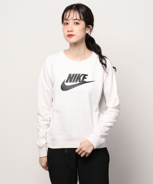 NIKE（ナイキ）の「NIKE/ナイキ ウィメンズ エッセンシャル クルー フリース（スウェット・レディース・ブラック/グレー/ラベンダー/バイオレット/グレイッシュブルー/パープル/ホワイト/スカイブルー・S/M/L/XL）」の2枚目の写真