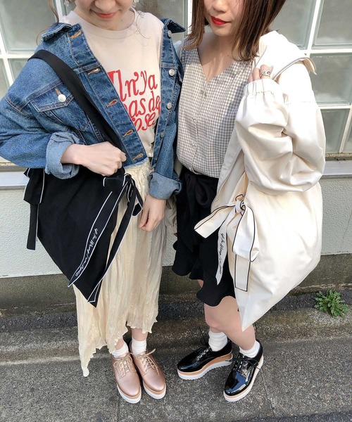 one after another NICE CLAUP(ワンアフターアナザーナイスクラップ)の「【WEB限定】サイドリボントートバッグ(トートバッグ・レディース・ベージュ/ピンク/ブラック/アイボリー・FREE)」の7枚目の写真