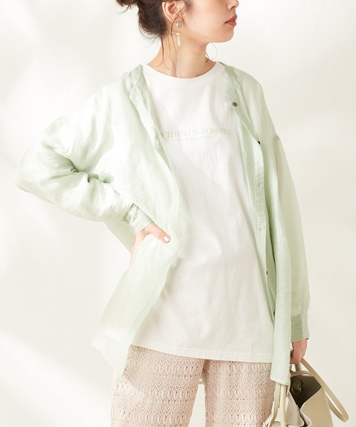 natural couture(ナチュラルクチュール)の「バンドカラーシアーシャツ(シャツ/ブラウス・レディース・ブラック/ブルー/ミント/グレイッシュベージュ・FREE)」の19枚目の写真