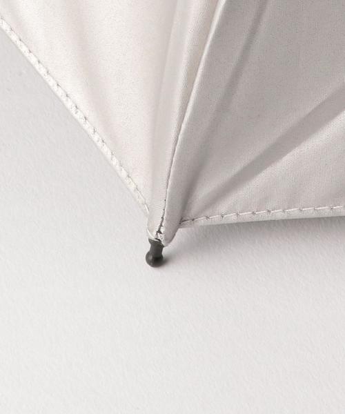 mont-bell（モンベル）の「＜mont-bell（モンベル）＞ SUNBLOCK UMBRELLA/サンブロックアンブレラ □□（折りたたみ傘・メンズ・シルバー・FREE）」の4枚目の写真