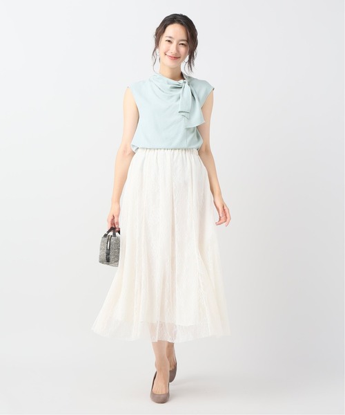 La TOTALITE(ラトータリテ)の「フレンチスリーブタイブラウス【手洗い可能】(シャツ/ブラウス・レディース・ベージュ/グリーン/アイボリー・FREE)」の16枚目の写真