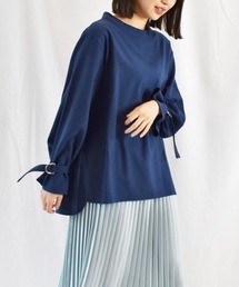 袖デザインプチハイネックブラウス