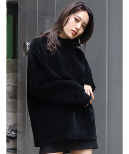 EMODA(エモダ)の「【WEB限定】ハイネックミニワンピース(ワンピース・レディース・ブラック/レッド/カーキ・FREE)」の4枚目の写真