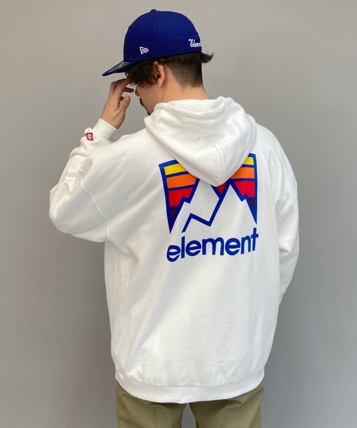 ELEMENT(エレメント)の「ELEMENT/エレメント オーバーサイズ バックプリントパーカー BB021-018(パーカー・メンズ・ホワイト/ブラック/ベージュ・XL/L/M)」の2枚目の写真
