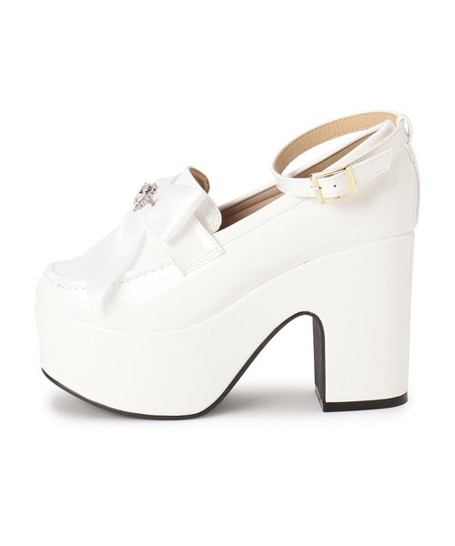 cs T&P（シーエスティーアンドピー）の「リボンチャーム付きパンプス（パンプス・レディース・ピンク系6/ブラック系1/ホワイト系2・S/LL/M/L）」の7枚目の写真