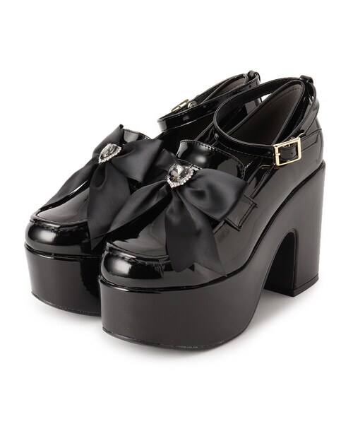 cs T&P（シーエスティーアンドピー）の「リボンチャーム付きパンプス（パンプス・レディース・ピンク系6/ブラック系1/ホワイト系2・S/LL/M/L）」の4枚目の写真