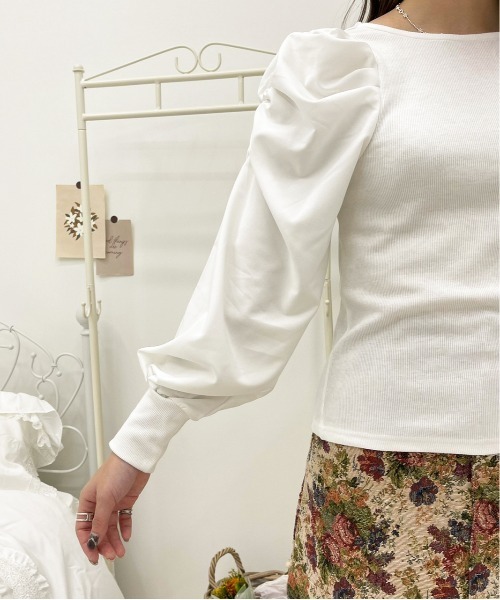 apres jour(アプレジュール)の「袖コンシャスリブトップス【ZOZOTOWN限定アイテム】(Tシャツ/カットソー・レディース・オフホワイト/ブラック/アイボリー・フリー/X-LARGE)」の22枚目の写真