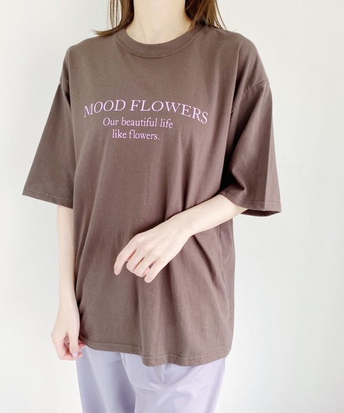 CLEA(クレア)の「bicolor logo tee(Tシャツ/カットソー・レディース・ブラウン/アイボリー/グレイッシュベージュ・FREE)」の13枚目の写真