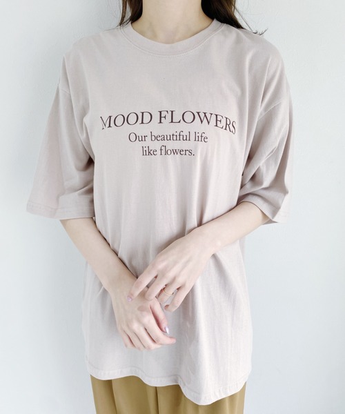 CLEA(クレア)の「bicolor logo tee(Tシャツ/カットソー・レディース・ブラウン/アイボリー/グレイッシュベージュ・FREE)」の5枚目の写真