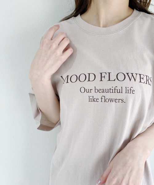 CLEA(クレア)の「bicolor logo tee(Tシャツ/カットソー・レディース・ブラウン/アイボリー/グレイッシュベージュ・FREE)」の11枚目の写真