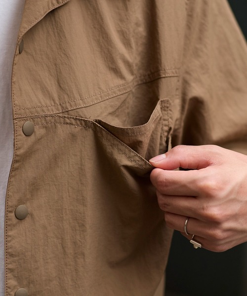 Gramicci(グラミチ)の「gramicci SHELL CAMP SHIRTS (グラミチ )(3colors)(GUJK-21S043)(シャツ/ブラウス・メンズ・タン/ブラック/オリーブ・S/L/M/XL)」の8枚目の写真