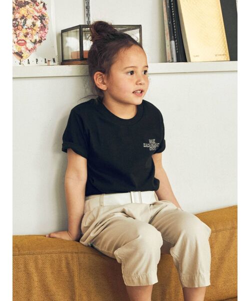 Ungrid（アングリッド）の「Kids エンブロイダリーTee（Tシャツ/カットソー・キッズ・ブラック/オフホワイト/ブルー/サーモンピンク・100/120）」の22枚目の写真