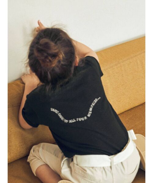 Ungrid（アングリッド）の「Kids エンブロイダリーTee（Tシャツ/カットソー・キッズ・ブラック/オフホワイト/ブルー/サーモンピンク・100/120）」の10枚目の写真