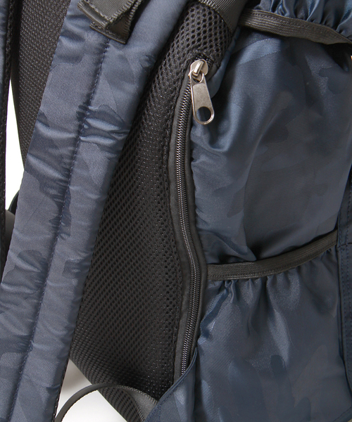 WEGO(ウィゴー)の「WEGO/ダブルポケットフラップリュック(バックパック/リュック・メンズ・ブラック/ネイビー・FREE)」の9枚目の写真