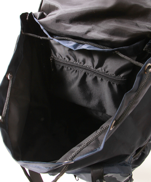 WEGO(ウィゴー)の「WEGO/ダブルポケットフラップリュック(バックパック/リュック・メンズ・ブラック/ネイビー・FREE)」の13枚目の写真