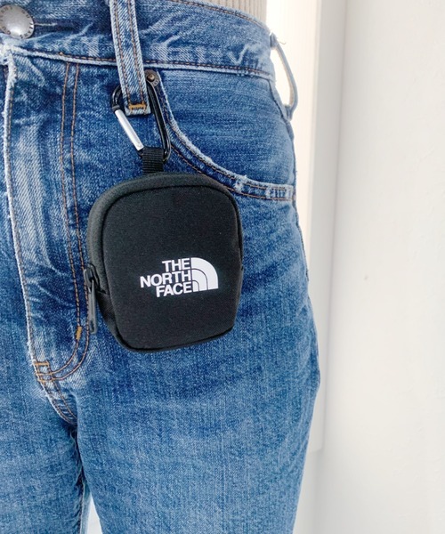 THE NORTH FACE（ザノースフェイス）の「【THE NORTH FACE】 ザ・ノース・フェイス / MINI POUCH ミニ ポーチ（ポーチ・レディース・ブラック/マスタード/カーキ/アイボリー・FREE）」の10枚目の写真
